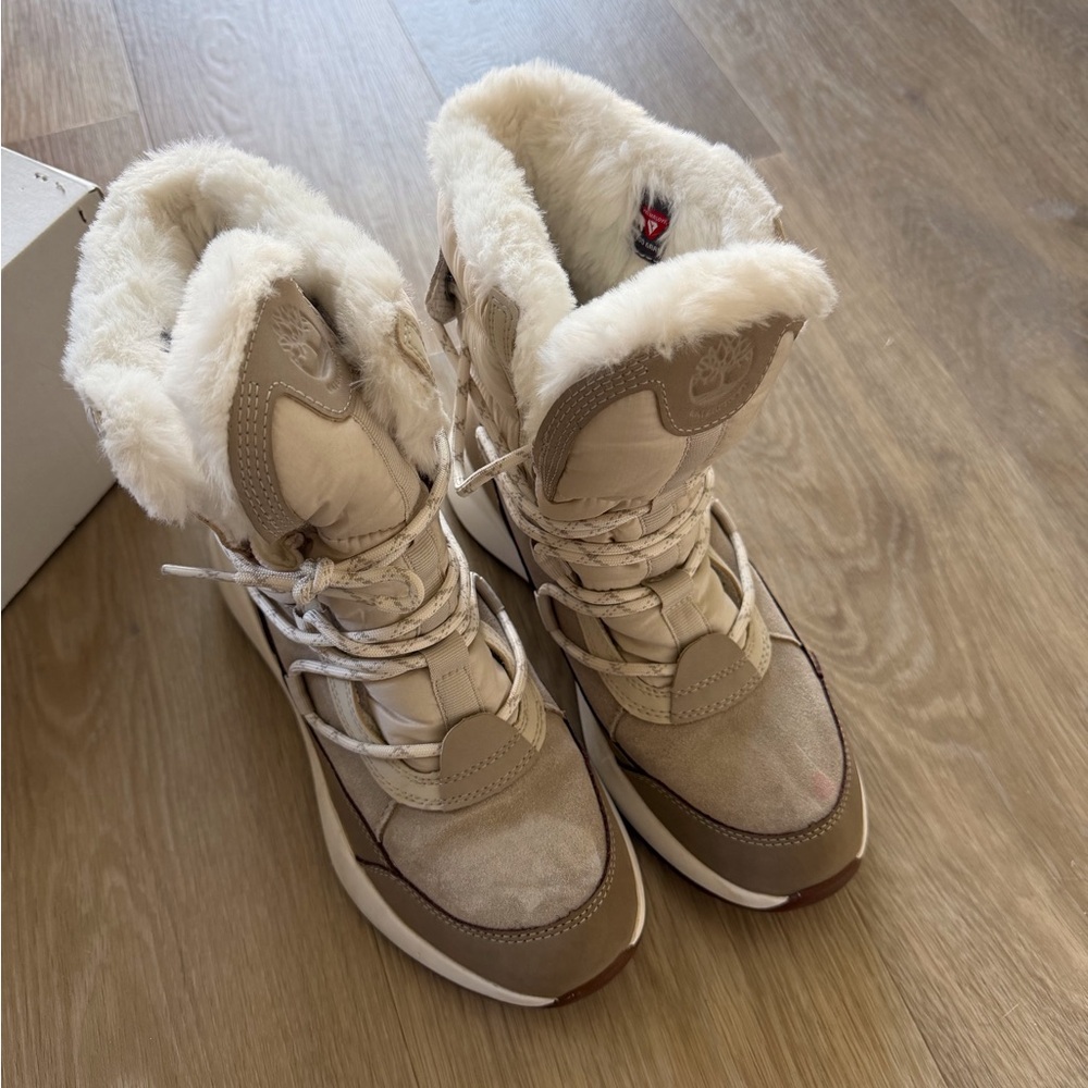 Timberland Women's Boroughs project waterproof mid boots